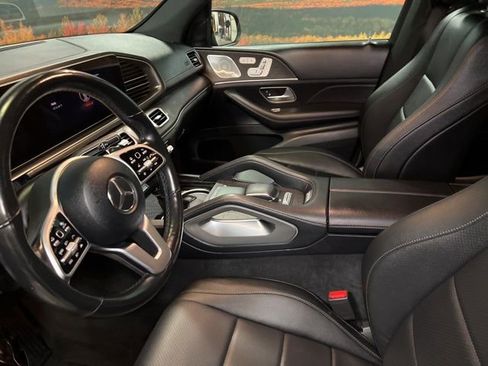 Used 2021 Mercedes-Benz GLS 450 4MATIC image 26