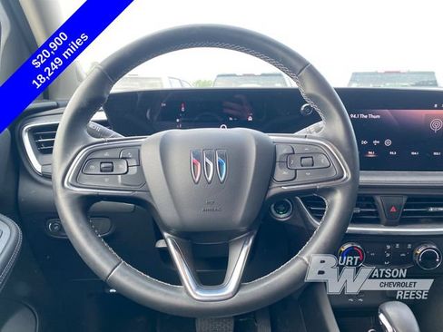 Used 2024 Buick Encore GX Preferred FWD image 16