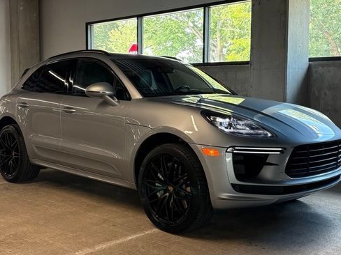 Used 2020 Porsche Macan Turbo AWD/4WD image 10