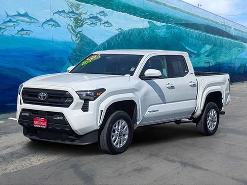 Used 2024 Toyota Tacoma SR5 RWD image 1
