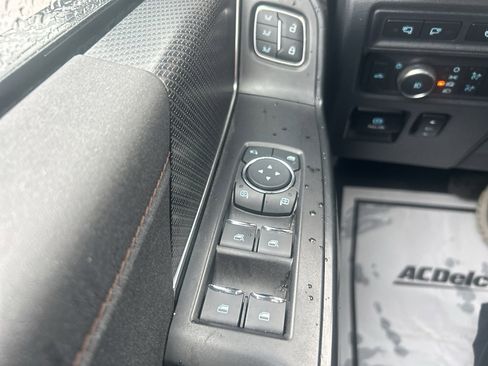 Used 2023 Ford F150 Raptor w/ Raptor Carbon Fiber Package image 23