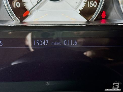 Used 2014 Rolls-Royce Wraith RWD image 11