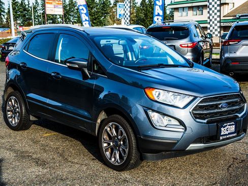 Used 2018 Ford EcoSport Titanium w/ Titanium Cold Weather Package image 6