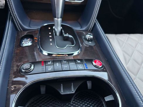 Used 2016 Bentley Continental GT image 21