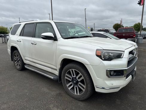 Used 2016 Toyota 4Runner Limited AWD/4WD image 8