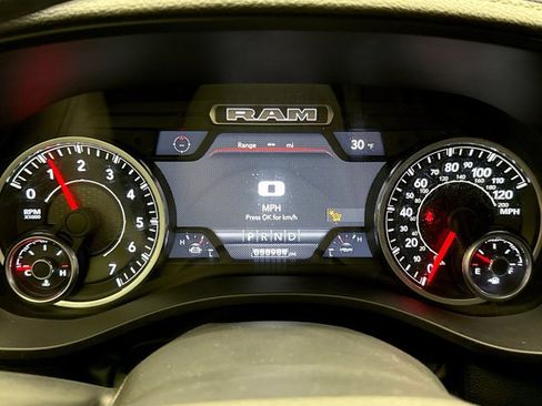 Used 2022 RAM 1500 Laramie image 13