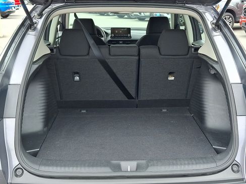 Used 2023 Honda HR-V LX image 28