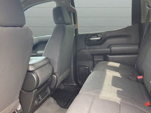 Used 2021 Chevrolet Silverado 1500 Custom Trail Boss AWD/4WD image 24
