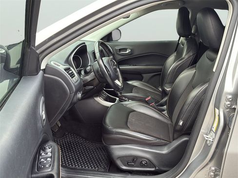 Used 2020 Jeep Compass Latitude w/ Popular Equipment Group image 10