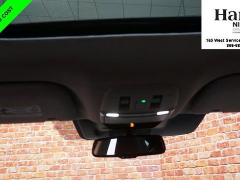 Certified 2025 Nissan Murano SL image 34