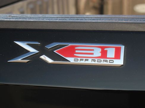 Used 2020 GMC Sierra 1500 SLT w/ SLT Premium Package image 12