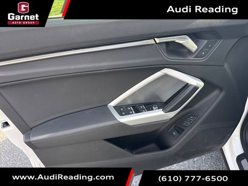 Used 2023 Audi Q3 2.0T Premium w/ Convenience Package image 11