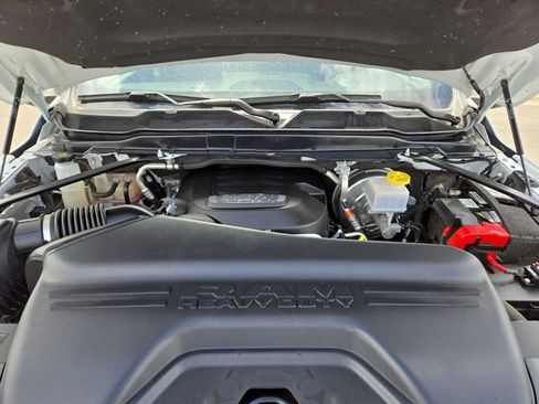 Used 2024 RAM 2500 Tradesman AWD/4WD image 37