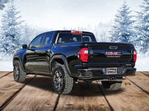 Used 2023 GMC Canyon AT4 w/ AT4 Premium Package image 5
