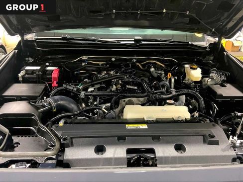 Certified 2025 Toyota Tacoma TRD Sport AWD/4WD image 32