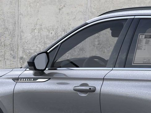 New 2026 Lincoln Corsair Premiere image 20