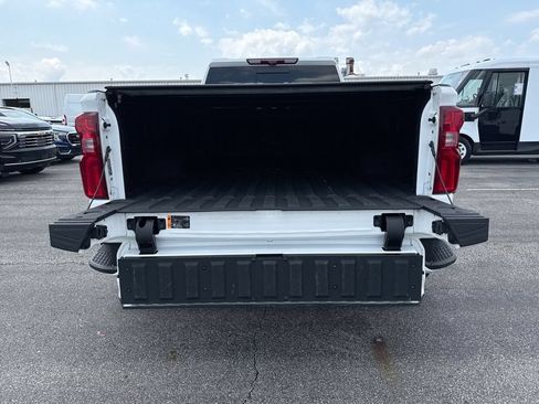 Used 2025 Chevrolet Silverado 3500 High Country w/ High Country Premium Package AWD/4WD image 24