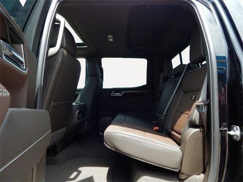 New 2025 GMC Sierra 1500 Denali w/ Technology Package image 11