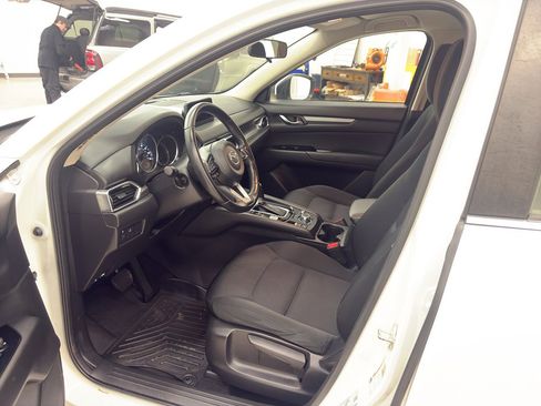 Used 2018 MAZDA CX-5 Sport image 12