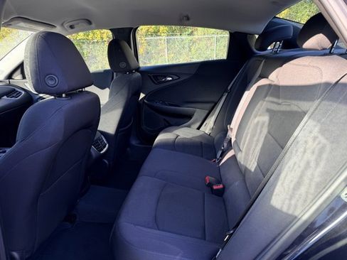 Used 2023 Chevrolet Malibu LT image 25