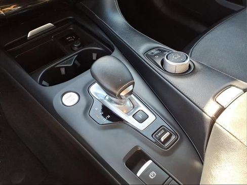 Used 2019 INFINITI QX50 Essential w/ Premium Heat Package image 19