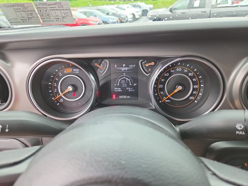 Certified 2022 Jeep Wrangler Unlimited Sport AWD/4WD image 25
