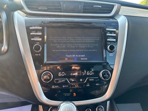 Used 2017 Nissan Murano Platinum w/ Platinum Technology Package AWD/4WD image 19