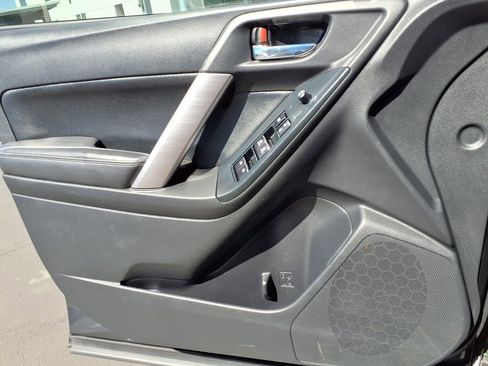 Used 2017 Subaru Forester 2.0XT Premium w/ Popular Package #2A image 27