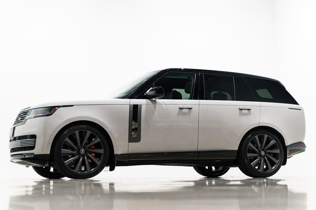 Used 2025 Land Rover Range Rover SV AWD/4WD image 86