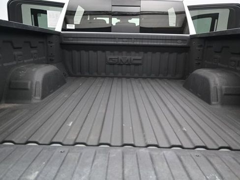 Used 2024 GMC Sierra 1500 SLT AWD/4WD image 15
