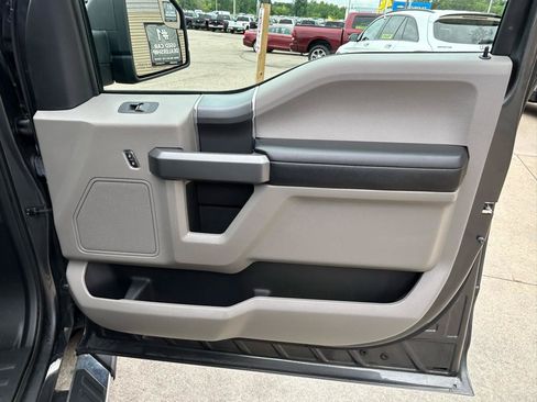 Used 2018 Ford F150 XLT w/ Equipment Group 302A Luxury AWD/4WD image 16