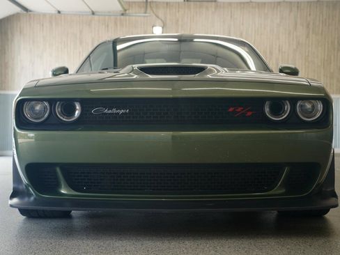 Used 2021 Dodge Challenger R/T Scat Pack RWD image 3