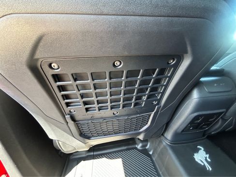 Used 2023 Ford Bronco Black Diamond AWD/4WD image 12