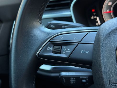 Used 2023 Audi Q3 2.0T Premium Plus w/ Premium Plus Package image 14