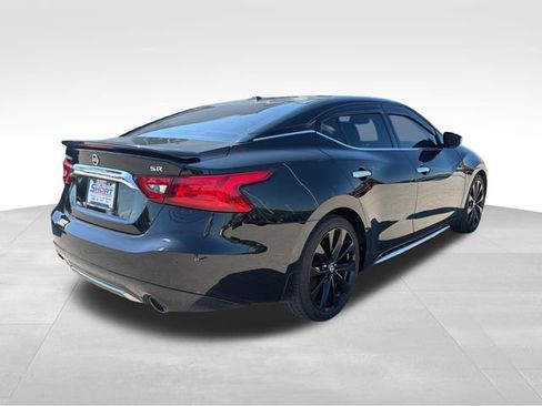 Used 2017 Nissan Maxima SR w/ Midnight Edition FWD image 5