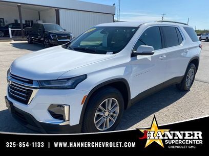 Used 2023 Chevrolet Traverse LT