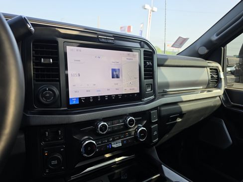 Used 2026 Ford F350 Platinum AWD/4WD image 27