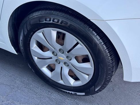 Used 2012 Chevrolet Cruze LS w/ Connectivity Package FWD image 21