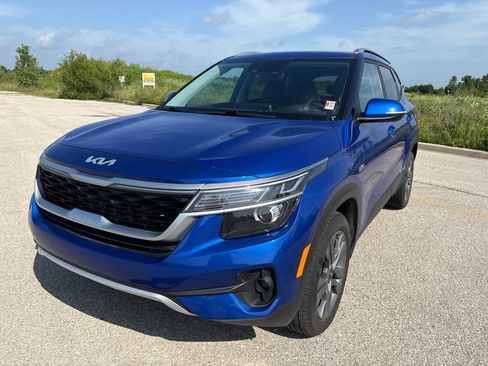 Used 2022 Kia Seltos S AWD/4WD image 6
