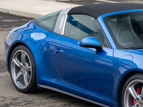 Used 2015 Porsche 911 Targa 4S image 45