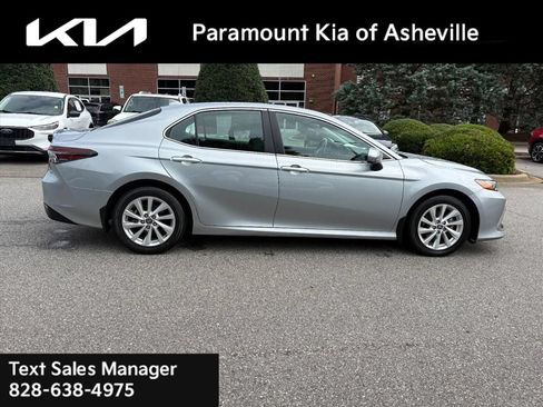 Used 2023 Toyota Camry LE AWD/4WD image 7