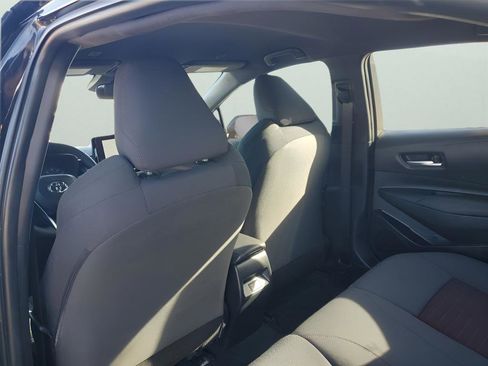 Used 2024 Toyota Corolla SE image 19
