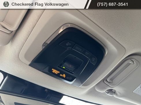 Used 2024 Toyota Corolla LE image 17