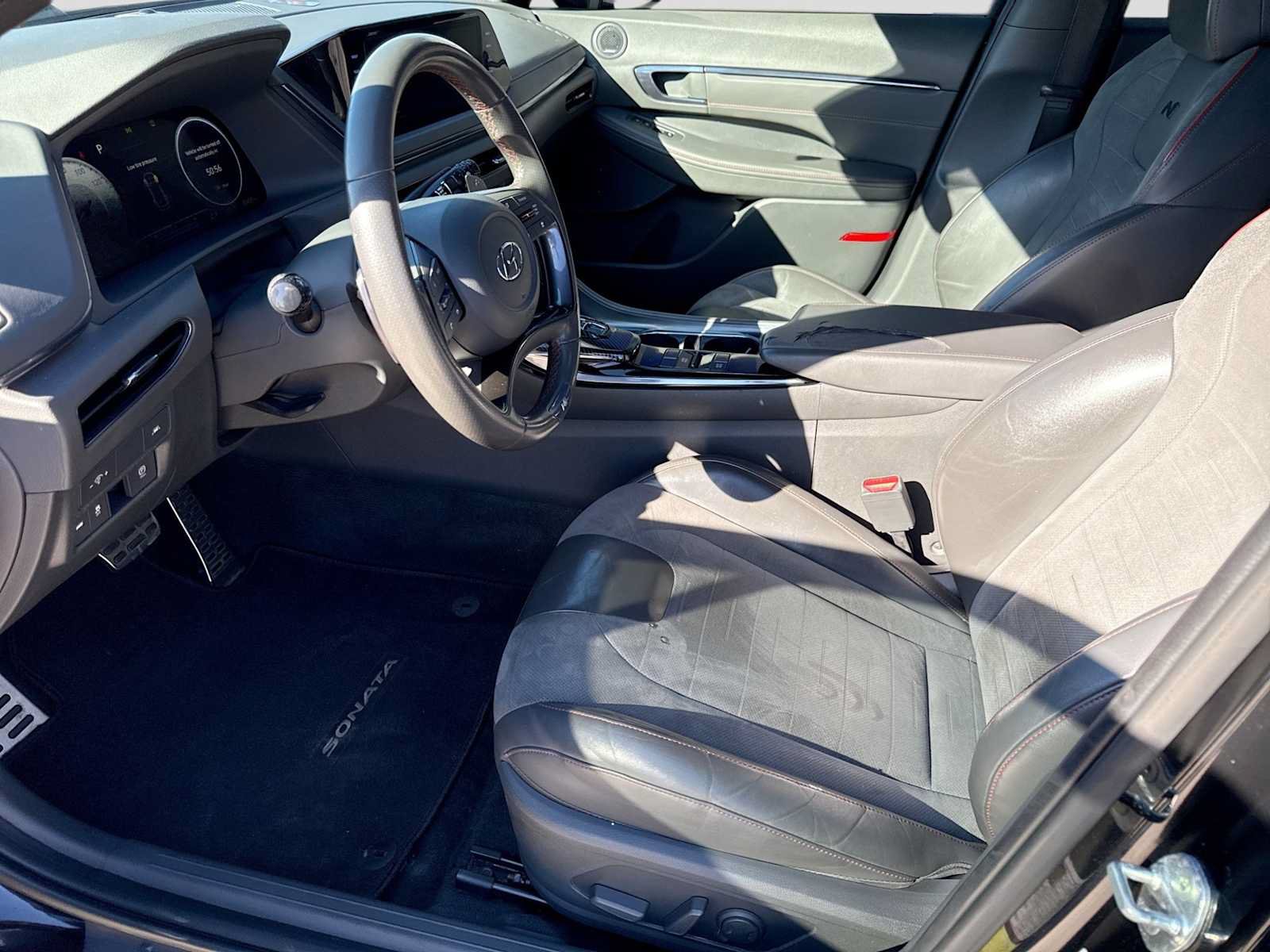 Used 2022 Hyundai Sonata N Line w/ Preferred Accessory Package FWD image 15