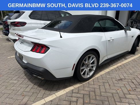 Used 2025 Ford Mustang GT Premium RWD image 39