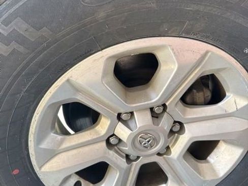 Used 2024 Toyota 4Runner SR5 Premium image 22