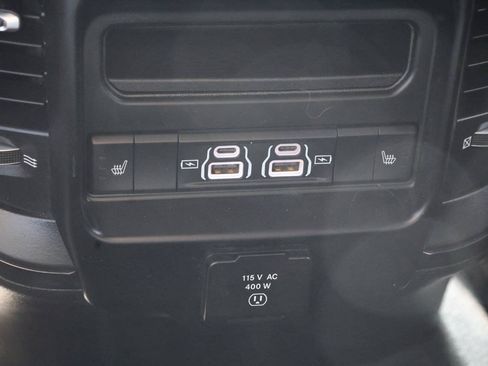 Used 2023 RAM 2500 Limited AWD/4WD image 21