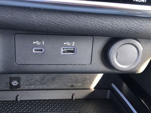 Certified 2023 Nissan Rogue SL w/ SL Premium Package image 17