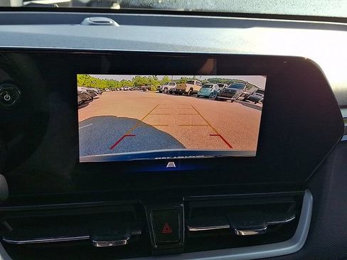 Used 2025 Chevrolet TrailBlazer LT AWD/4WD image 17