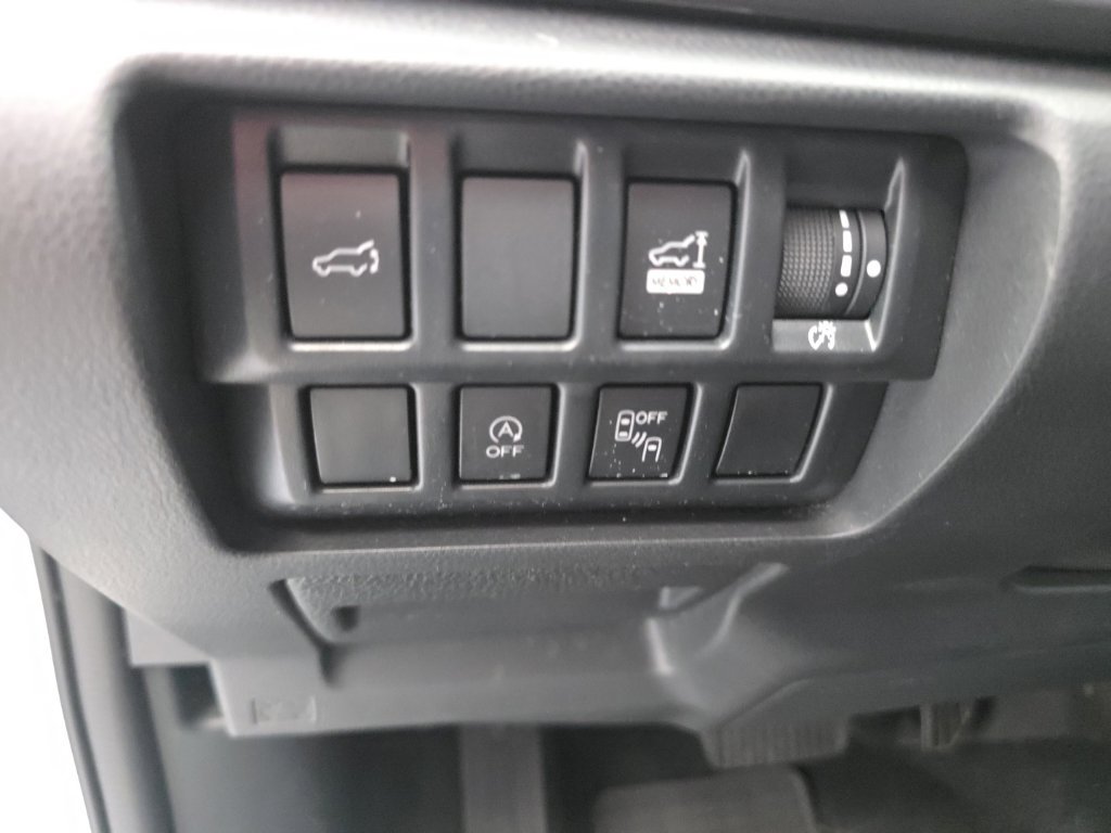 Used 2020 Subaru Forester Premium AWD/4WD image 28